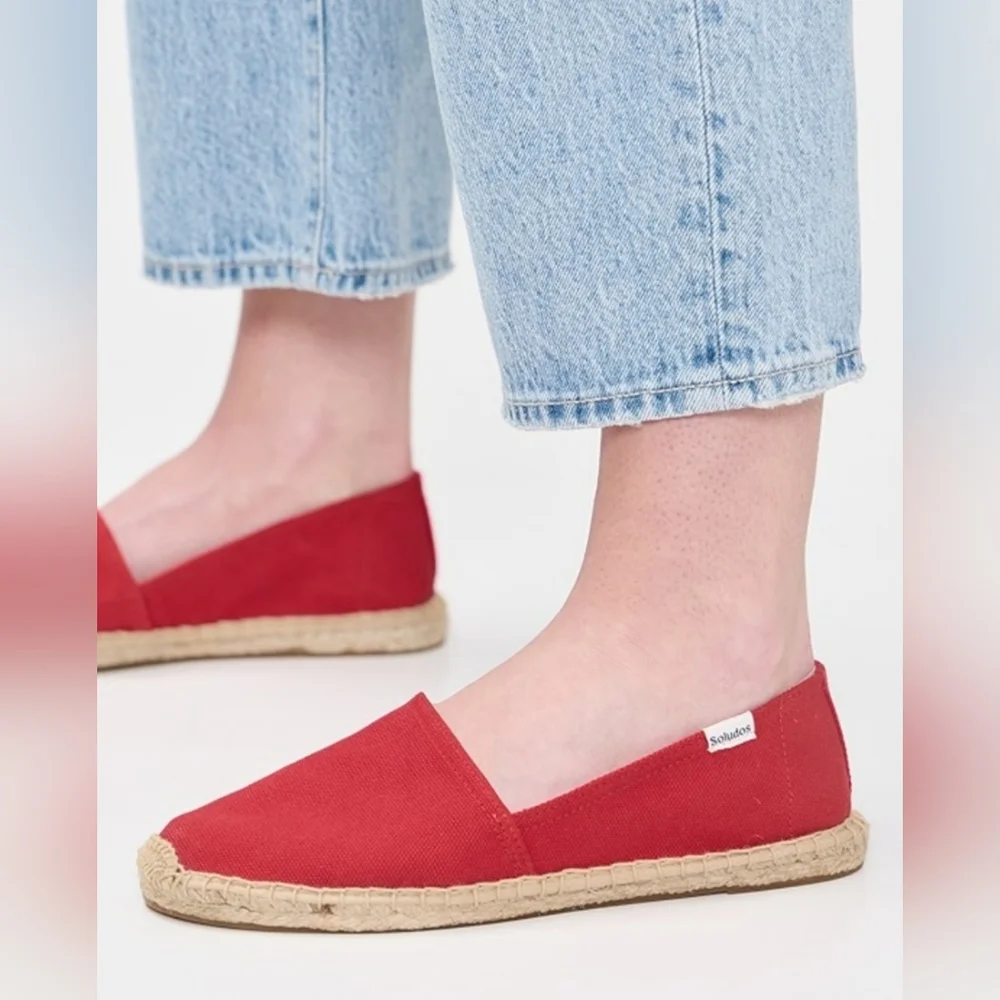 Soludos (Size 8-8.5) Red Canvas Slip-on The Original Dali Espadrilles (Like New)
